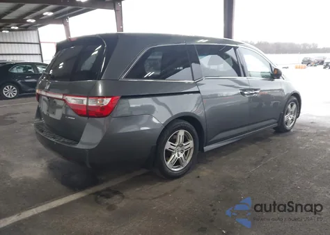 2011 Honda Odyssey Touring/Touring Elite z USA, uszkodzony, nr VIN 5FNRL5H94BB053237